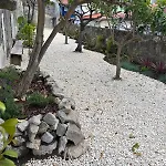 Charming 2Br W Terrace & Garden