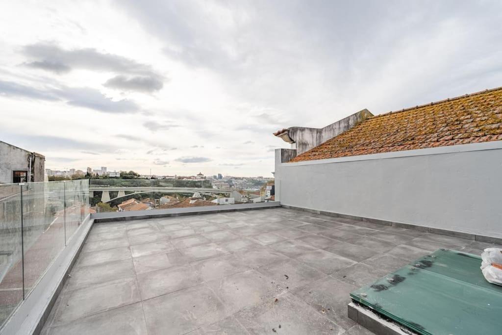 Appartamento Charming 2br W Terrace & Garden *