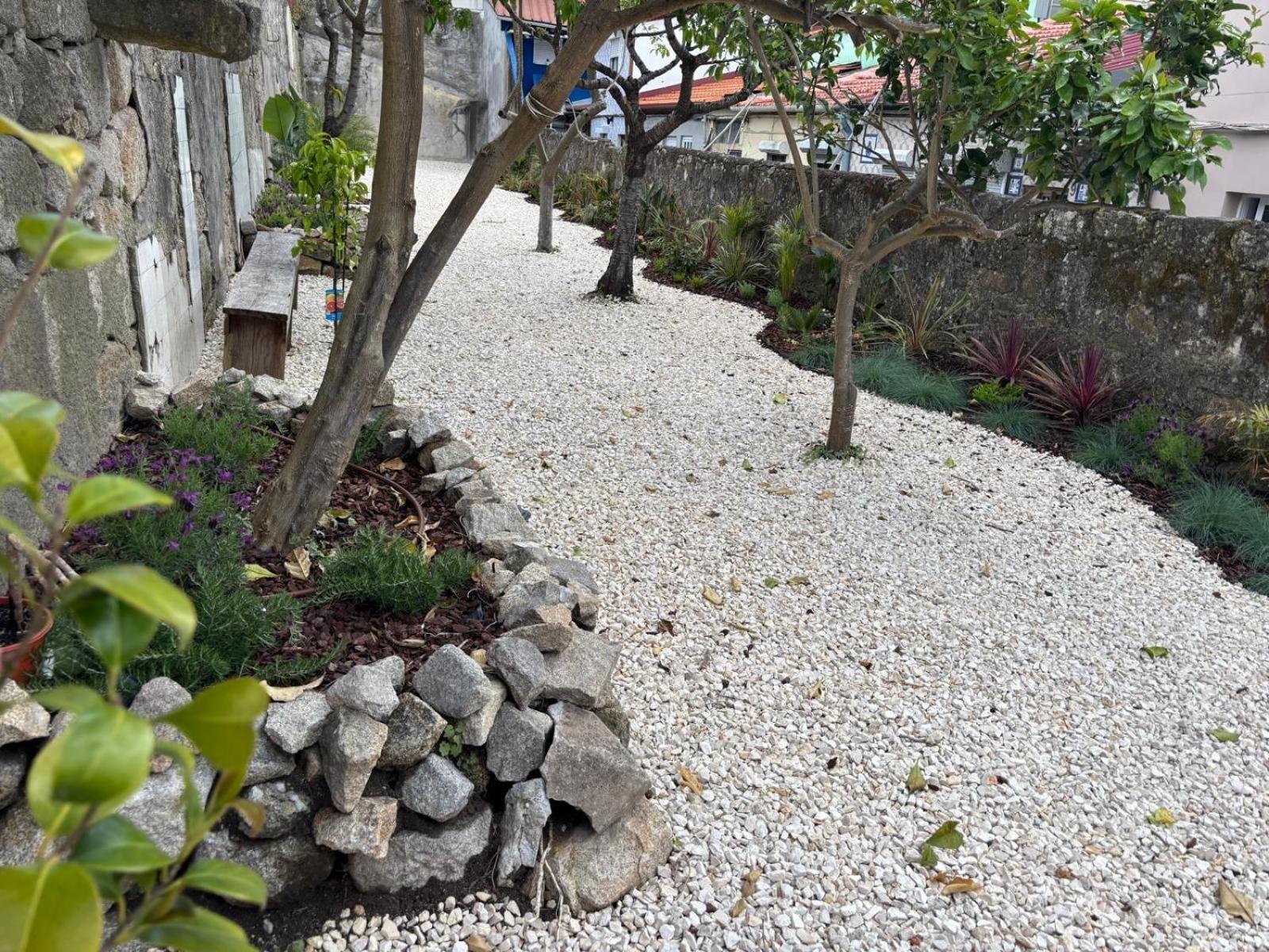 Appartement Charming 2br W Terrace & Garden *