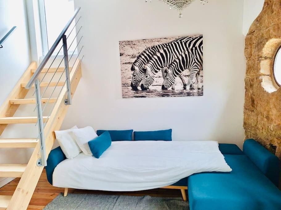Apartamento Charming 2br W Terrace & Garden